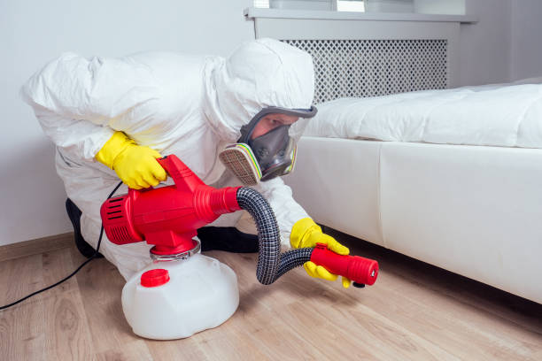 Best Exterminator Services  in Janesville, IA
